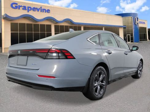 New 2026 Honda Accord EX-L image 5