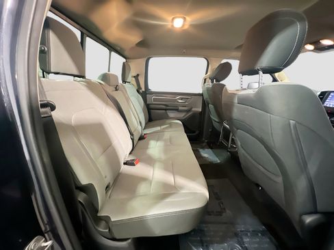 Used 2019 RAM 1500 Big Horn image 18