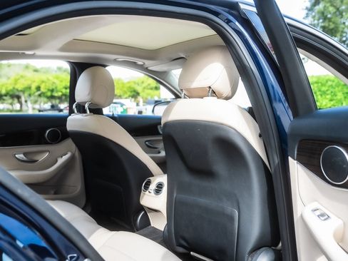 Used 2017 Mercedes-Benz C 300 Sedan image 20