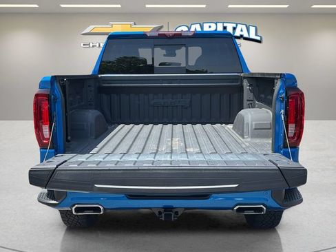 Used 2024 GMC Sierra 1500 AT4 w/ Technology Package AWD/4WD image 32