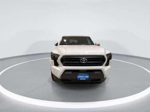 New 2026 Toyota Tacoma SR5 image 3