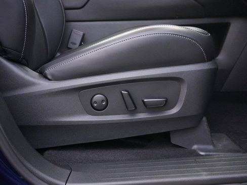 Used 2025 INFINITI QX60 Luxe image 40