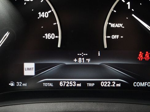 Used 2020 BMW 330i xDrive Sedan w/ Driving Assistance Package AWD/4WD image 34