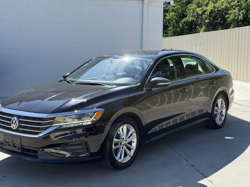 Used 2020 Volkswagen Passat 2.0T SE image 3