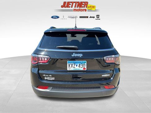 Used 2023 Jeep Compass Latitude AWD/4WD image 4