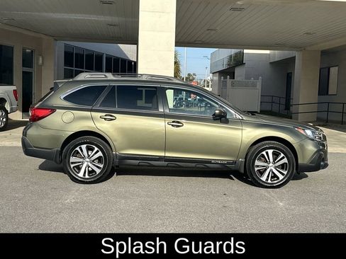 Used 2018 Subaru Outback 2.5i Limited image 9