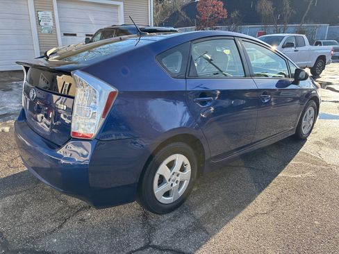 Used 2011 Toyota Prius Three w/ Navigation Pkg image 5