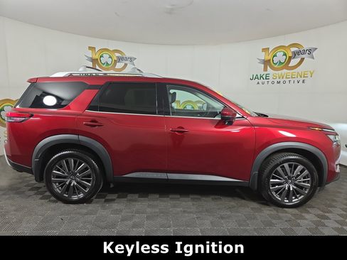 Used 2022 Nissan Pathfinder SL w/ SL Premium Package image 10