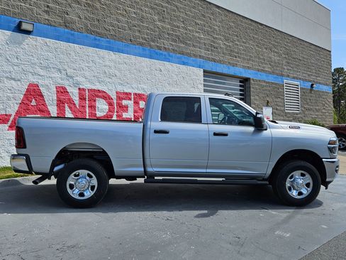 New 2026 RAM 2500 Tradesman image 8