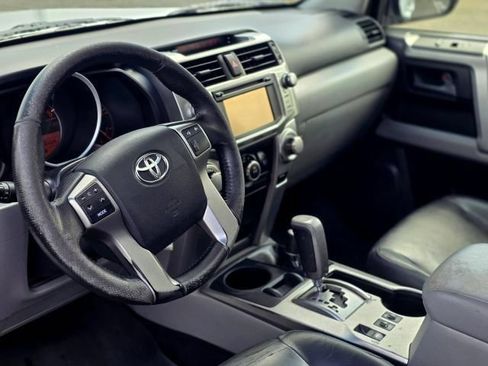 Used 2012 Toyota 4Runner SR5 w/ Premium Pkg AWD/4WD image 11