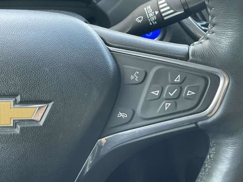 Used 2017 Chevrolet Volt Premier w/ Driver Confidence II Package FWD image 34