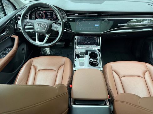 Used 2023 Audi Q7 3.0T Premium Plus AWD/4WD image 12