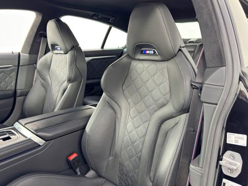 Used 2025 BMW M8 Competition image 38