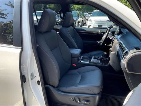 Certified 2023 Lexus GX 460 Premium w/ Premium Package AWD/4WD image 30