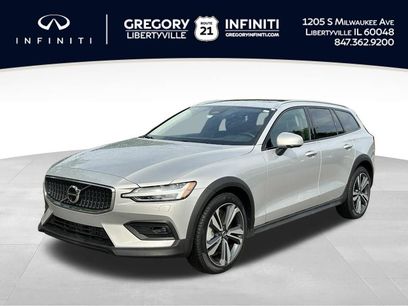 Used 2025 Volvo V60 B5 Cross Country Plus