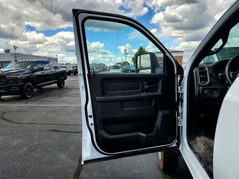 New 2026 RAM 5500 Tradesman w/ Chrome Appearance Group image 15