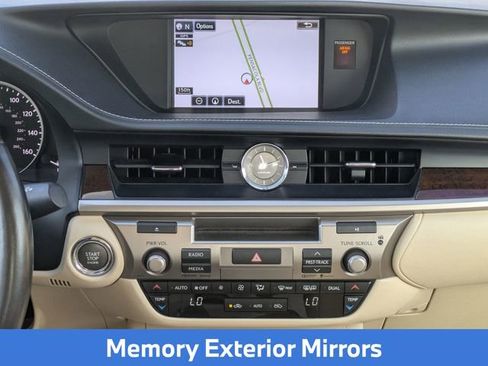 Used 2015 Lexus ES 350 image 24