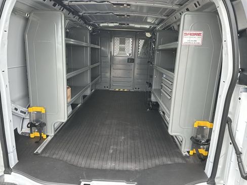 New 2025 GMC Savana 3500 w/ Driver Convenience Package image 22