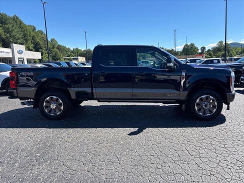 Used 2023 Ford F250 King Ranch AWD/4WD image 9