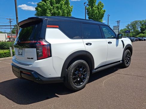 Used 2026 Nissan Armada PRO-4X w/ Captain's Chari Seat Package AWD/4WD image 6