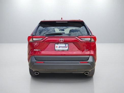 Certified 2025 Toyota RAV4 XLE FWD image 6