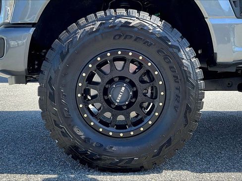 Used 2024 Ford F250 XL w/ STX Appearance Package image 8