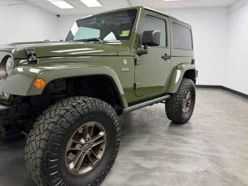 Used 2016 Jeep Wrangler Sahara AWD/4WD image 15