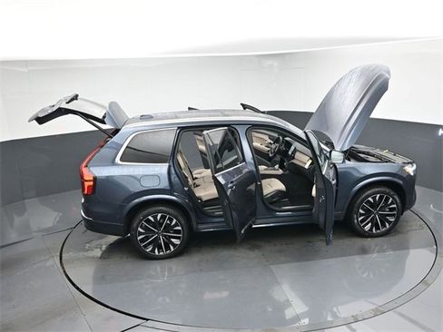 New 2026 Volvo XC90 T8 Plus image 53