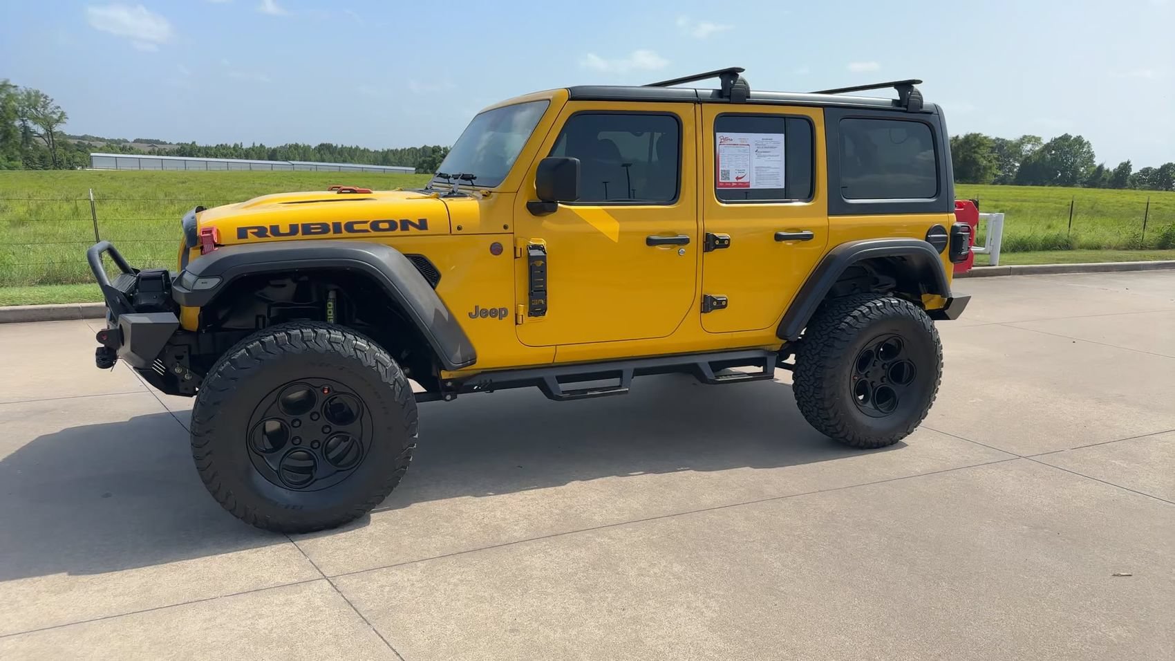 Used 2020 Jeep Wrangler Unlimited Rubicon w/ Dual Top Group AWD/4WD image 4