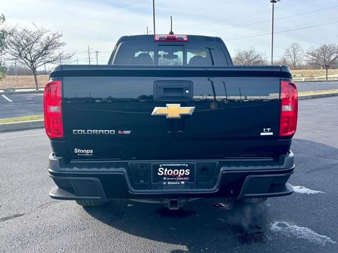Used 2017 Chevrolet Colorado LT w/ LT Convenience Package image 5