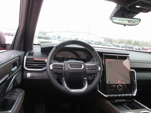 New 2026 GMC Acadia Denali Ultimate image 14