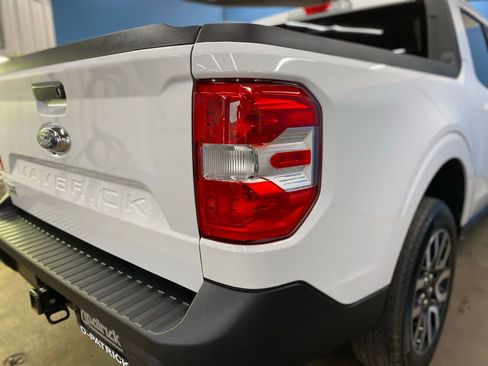 Used 2023 Ford Maverick Lariat image 13