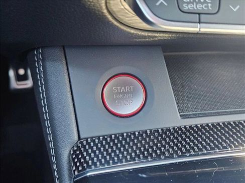 Used 2022 Audi SQ5 Prestige image 21