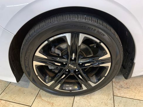 Used 2023 Kia K5 GT-Line AWD/4WD image 13