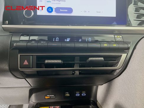 Used 2025 Toyota Camry LE w/ Convenience Package FWD image 20