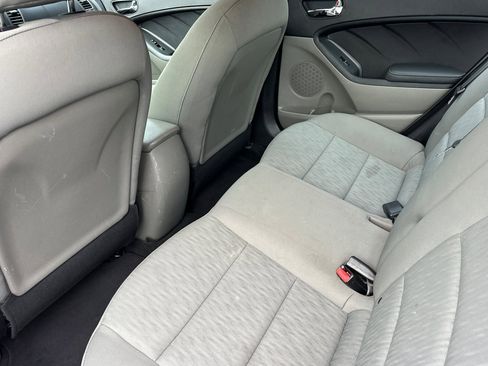 Used 2016 Kia Forte LX image 13