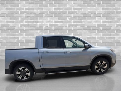 Used 2019 Honda Ridgeline RTL-E image 2