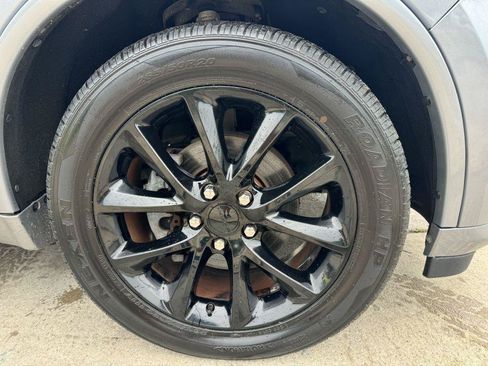 Used 2018 Dodge Durango GT w/ Premium Group RWD image 9
