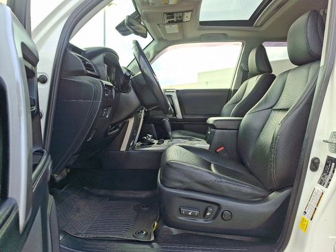 Used 2023 Toyota 4Runner Limited image 13