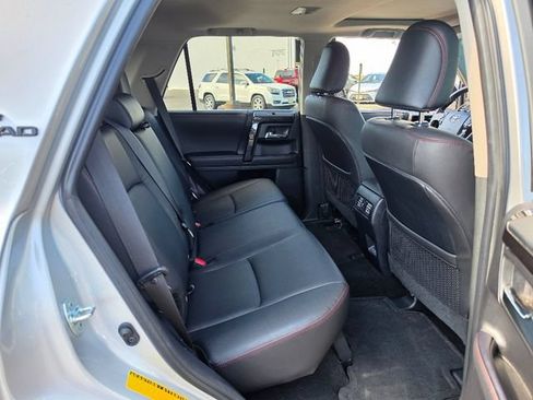 Used 2023 Toyota 4Runner TRD Off-Road Premium w/ Moonroof Package AWD/4WD image 14
