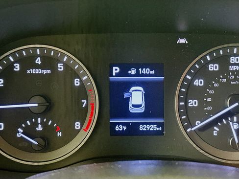 Used 2019 Hyundai Tucson Value w/ Cargo Package image 19