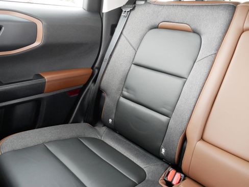 Used 2024 Ford Bronco Sport Outer Banks w/ Tech Package image 12