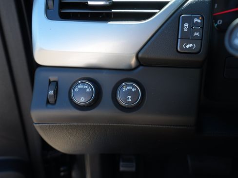 Used 2018 Chevrolet Tahoe LT AWD/4WD image 17