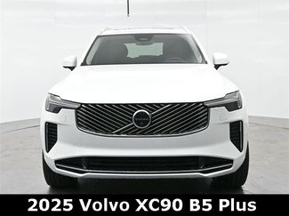 Used 2025 Volvo XC90 B5 Plus w/ Protection Package Premier video 2