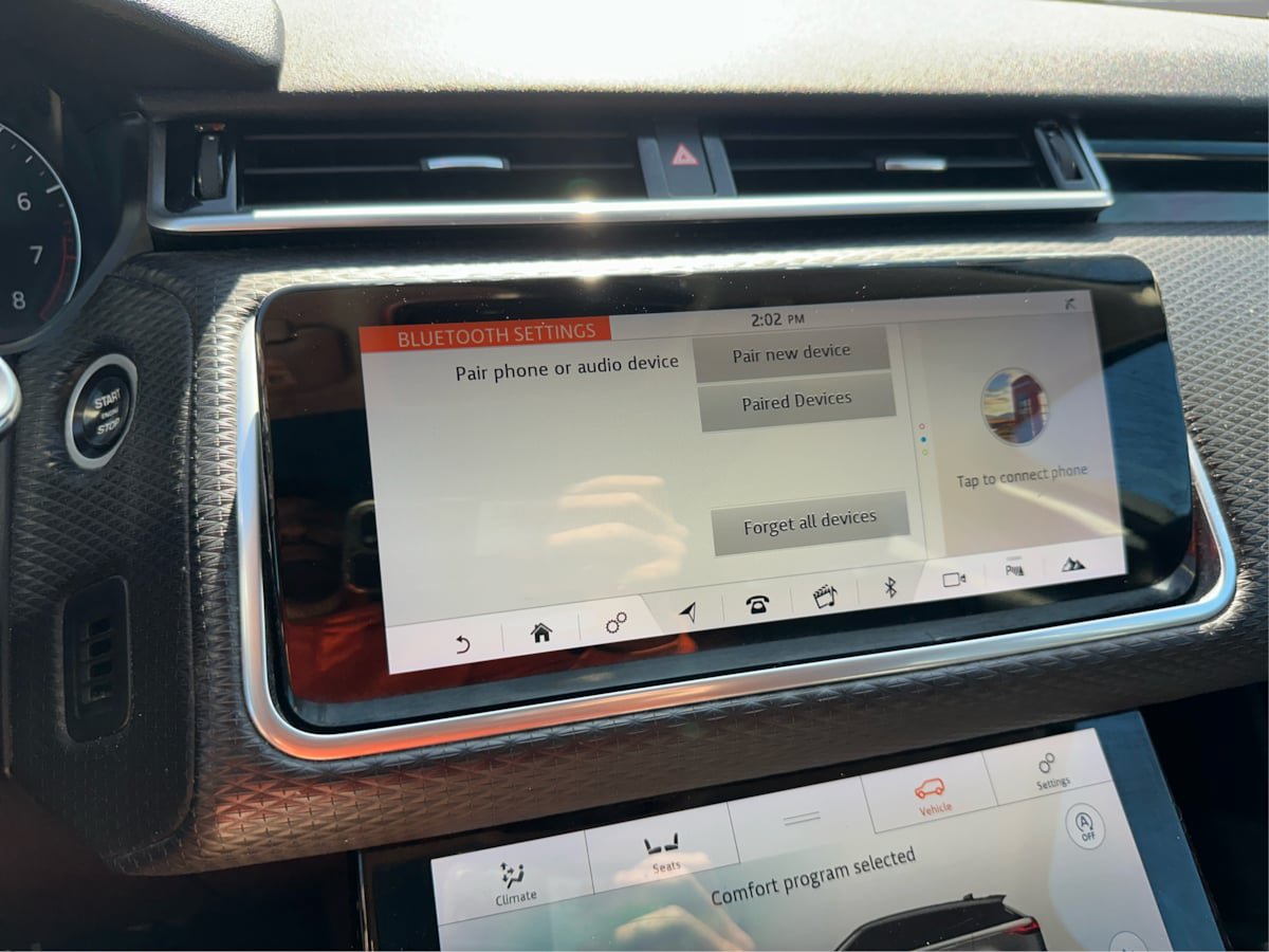 Used 2020 Land Rover Range Rover Velar S AWD/4WD image 32