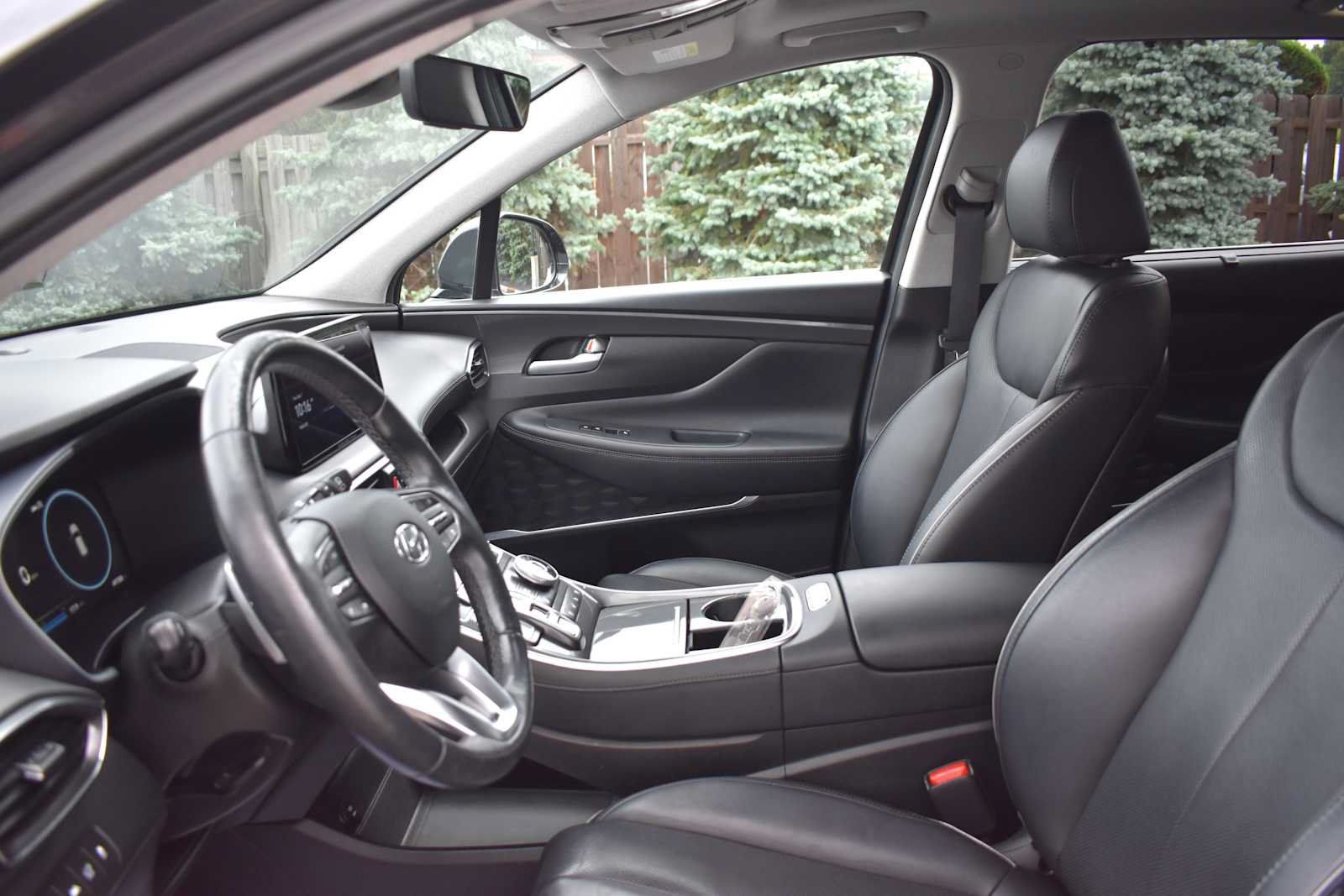 Used 2022 Hyundai Santa Fe Limited w/ Cargo Package AWD/4WD image 14