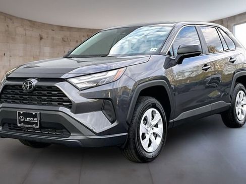 Used 2024 Toyota RAV4 LE image 3