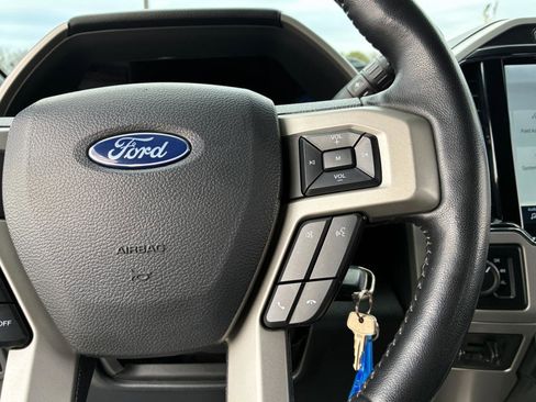 Used 2022 Ford F250 Lariat w/ Tremor Off-Road Package image 29