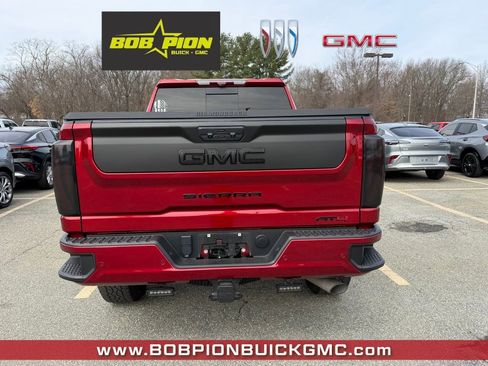 Used 2024 GMC Sierra 2500 AT4 w/ AT4 Premium Plus Package image 5