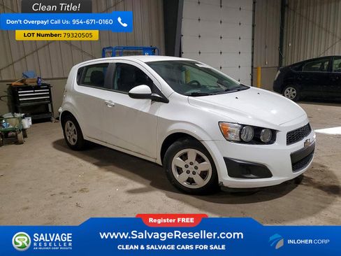 Used 2014 Chevrolet Sonic LS FWD image 5
